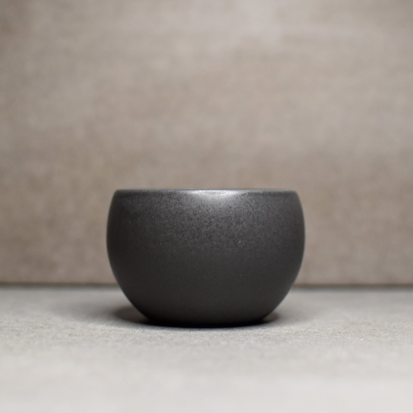 Saliu: Porcelain Yui Sumi Ink Cup